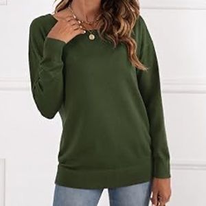 Green Knitted Pullover Sweater size Small